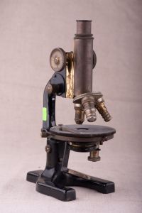 Muzei56_Микроскоп с фаб. № 117