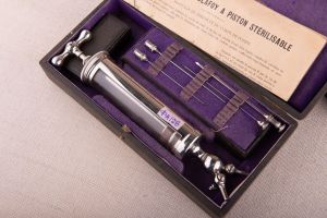 Muzei107_Апарат за директно кръвопреливане