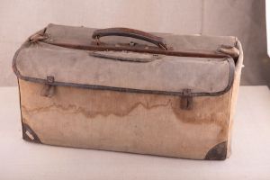 Muzei120_Лекарска чанта